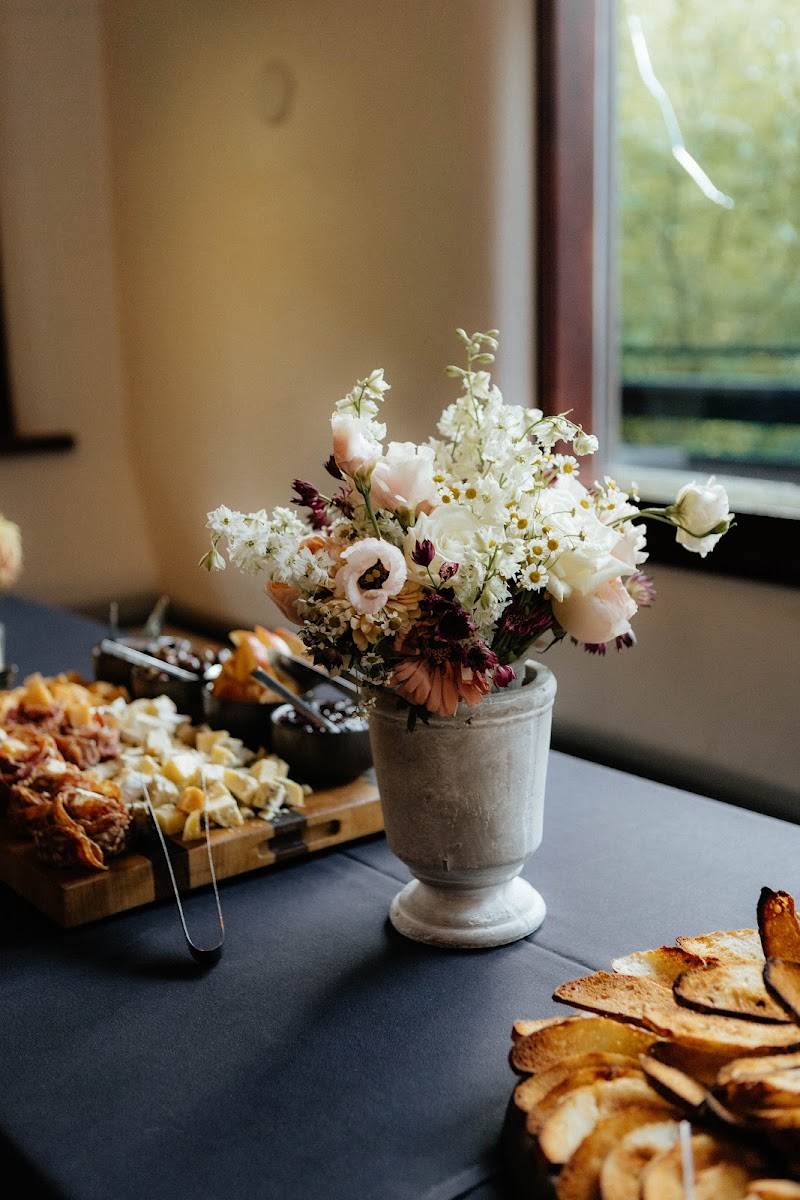 Alice Bloem Florals